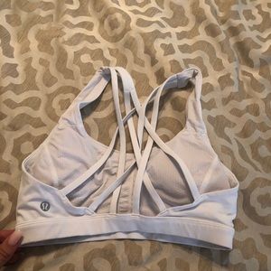 Lululemon Free To Be Serene Bra. Size 4. NWOT